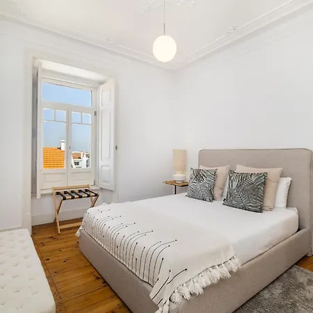 Whome Classic Beauty & Modern Retreat In Rato Appartement Lissabon