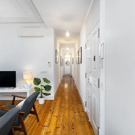 Apartment Whome Classic Beauty & Modern Retreat In Rato Lisbon
