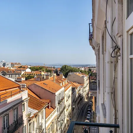Apartment Whome Classic Beauty & Modern Retreat In Rato